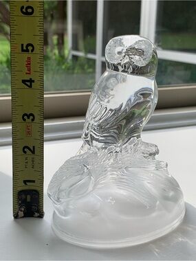 Vintage Lead Crystal Owl on Frosted Base Figurine Cristal d'Arques France